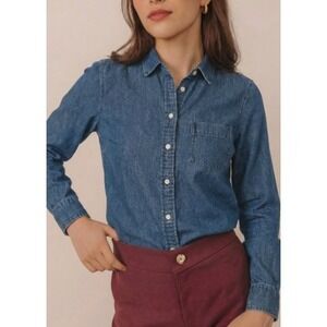 J.Crew Women's Petite Medium Chambray Denim Button Down Shirt Blue Long Sleeve